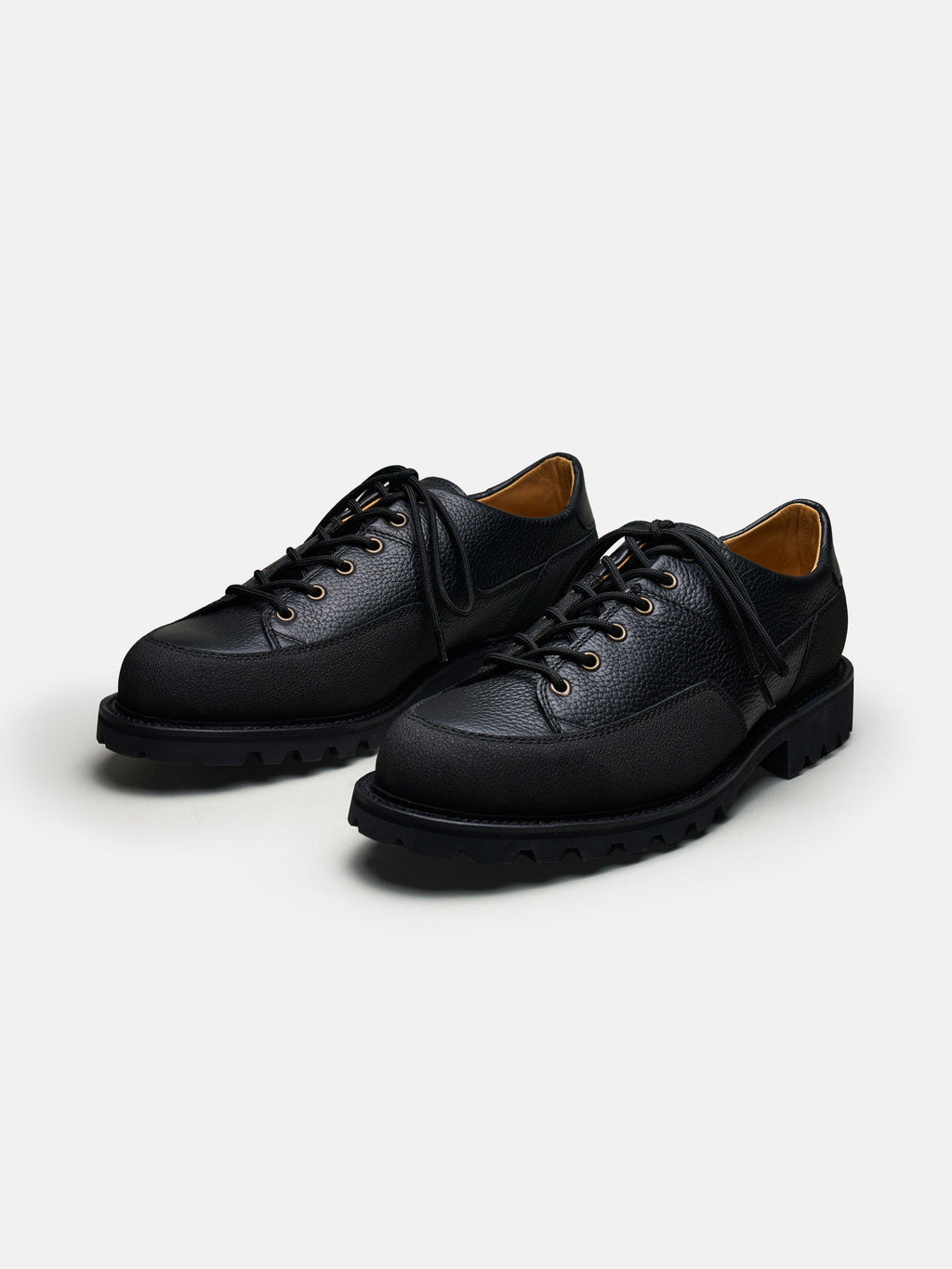 Men's Black Grained Leather Hiker Trainers – Hybrid