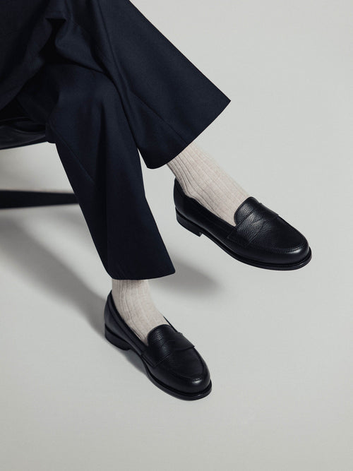 Men's Black Grained Leather Loafers – Ivy