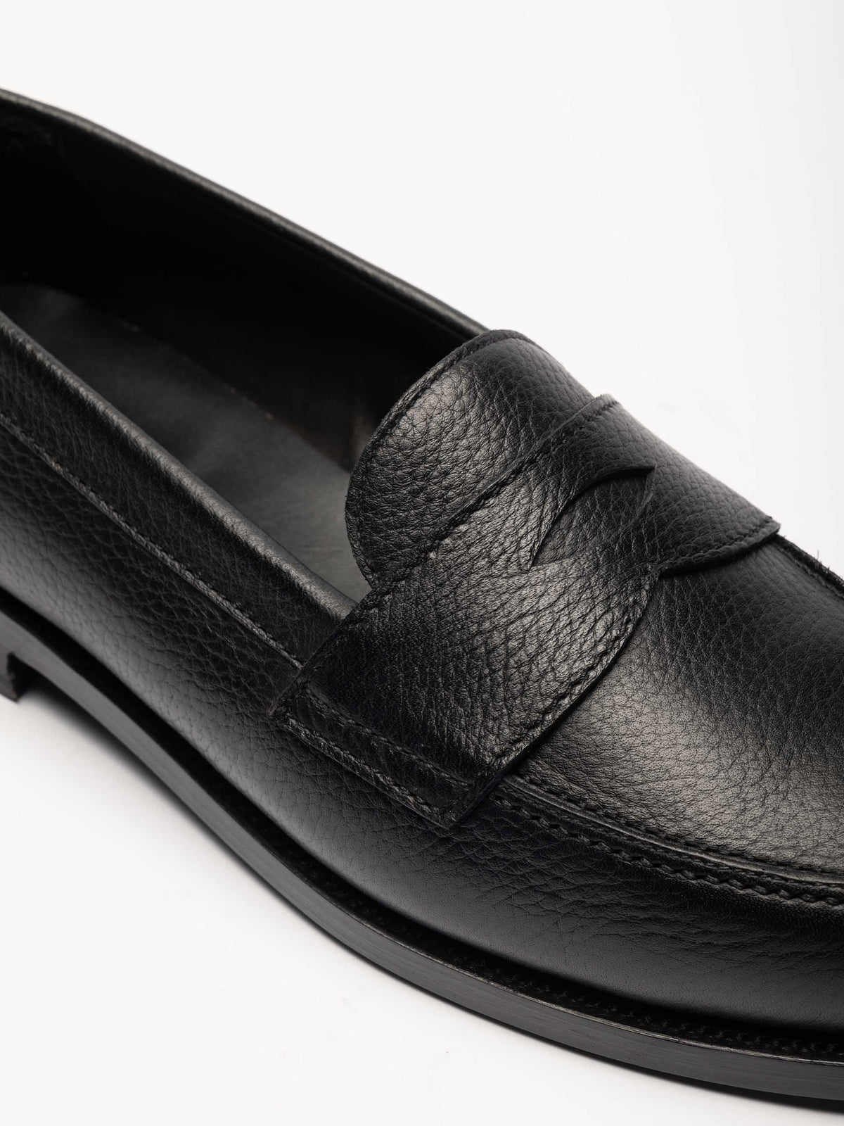Men's Black Grained Leather Loafers – Ivy