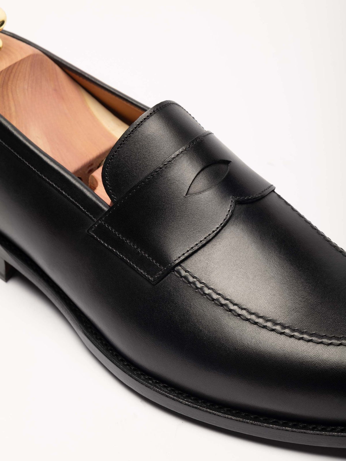 Men's Black Leather Penny Loafers