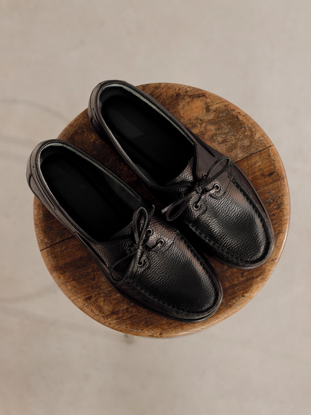 Men's Black Grained Leather Boat Shoes